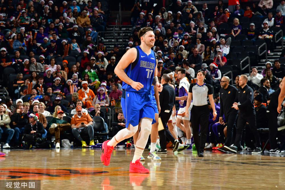 也成为球迷 也成为球迷